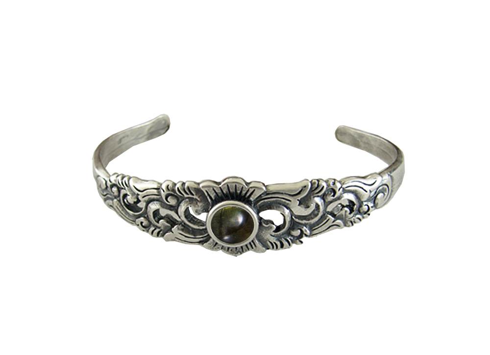 Sterling Silver Detailed Cuff Bracelet With Spectrolite